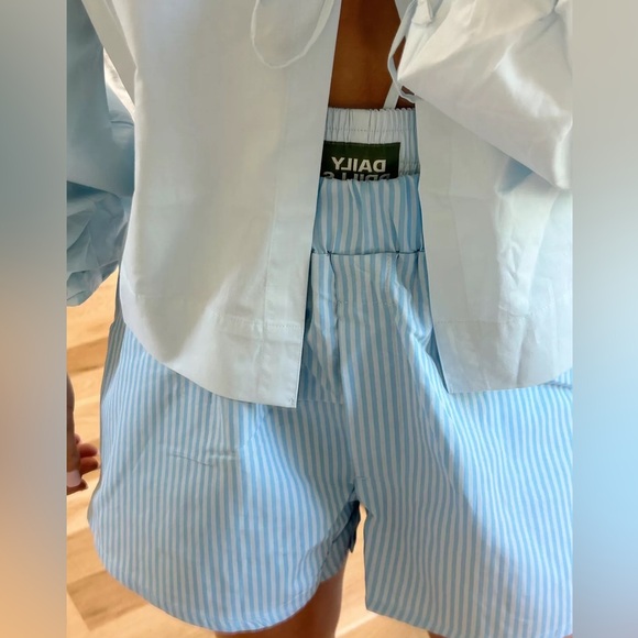 Daily Drills Shorts - Picture 2 of 2